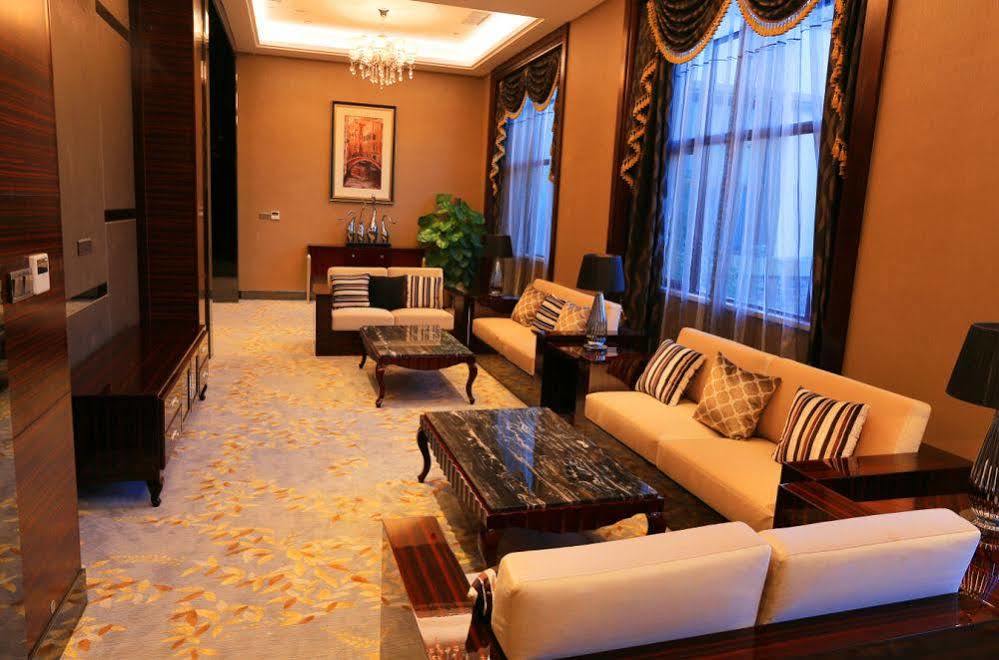 Country Garden Phoenix Hotel Kaiping Jiangmen Eksteriør billede